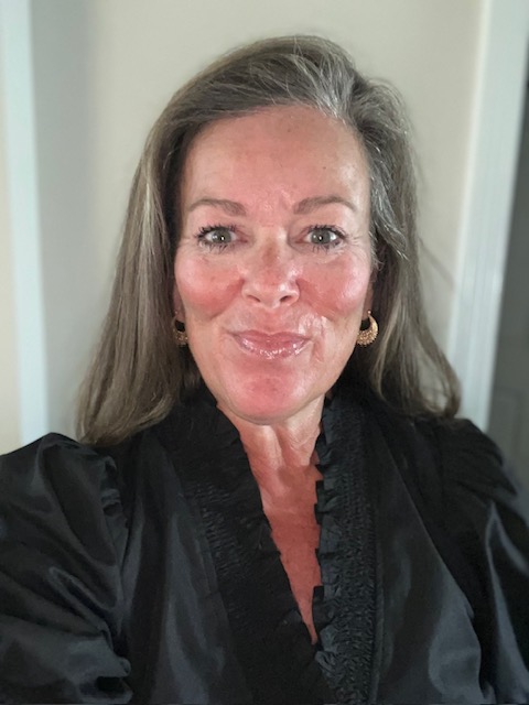 Leslie Gillis - Managing Litigation Attorney